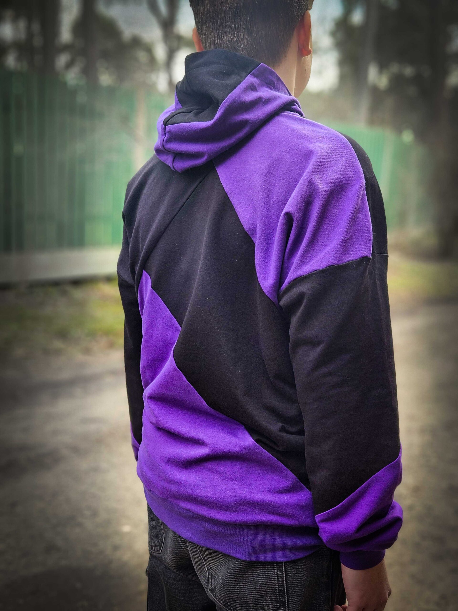 GOMERA lilla ja must laste patchwork pusa mudel Diagonal Split – Eesti käsitöö ja tellimustöö